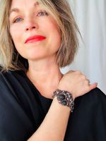 Armband i svart och silver