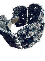Stort strassarmband i blått och vitt