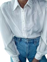 Vintage vit blus med westernkänsla