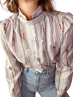 Vintage blus med kul kragdetalj