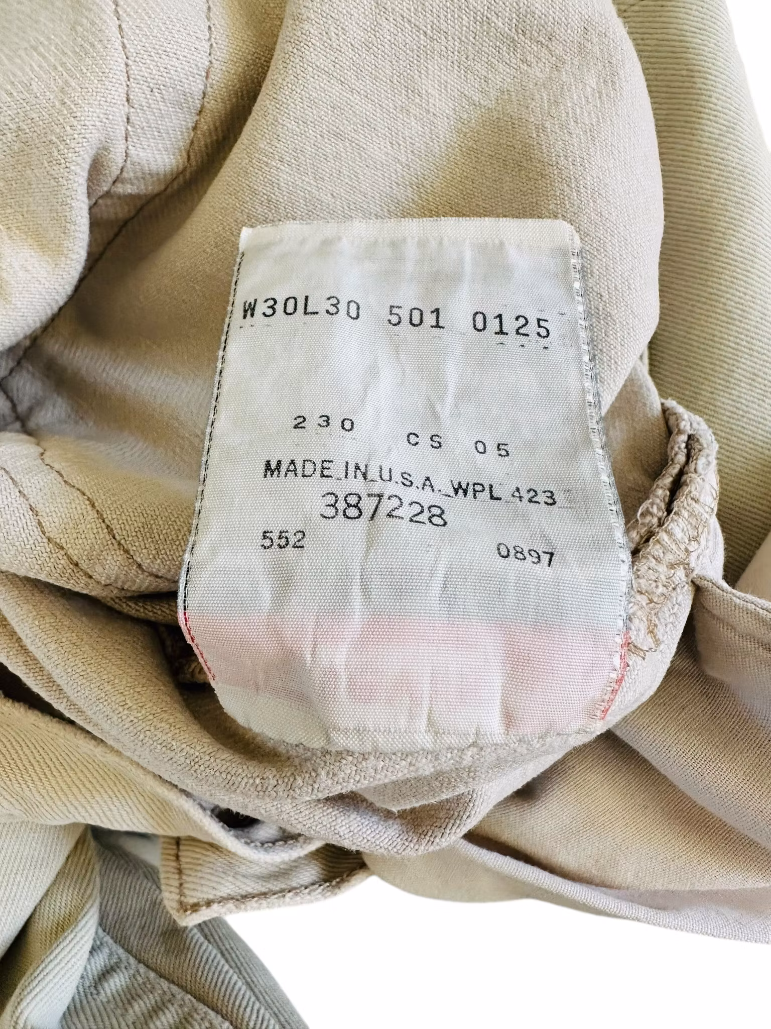 Vintage Levi’s 501 Made in USA beige 30/30