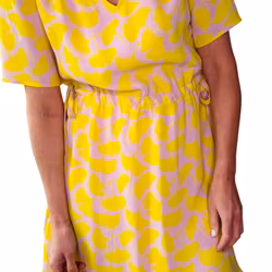 Klänning med ginkgo-blad