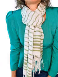 Grönrandig scarf