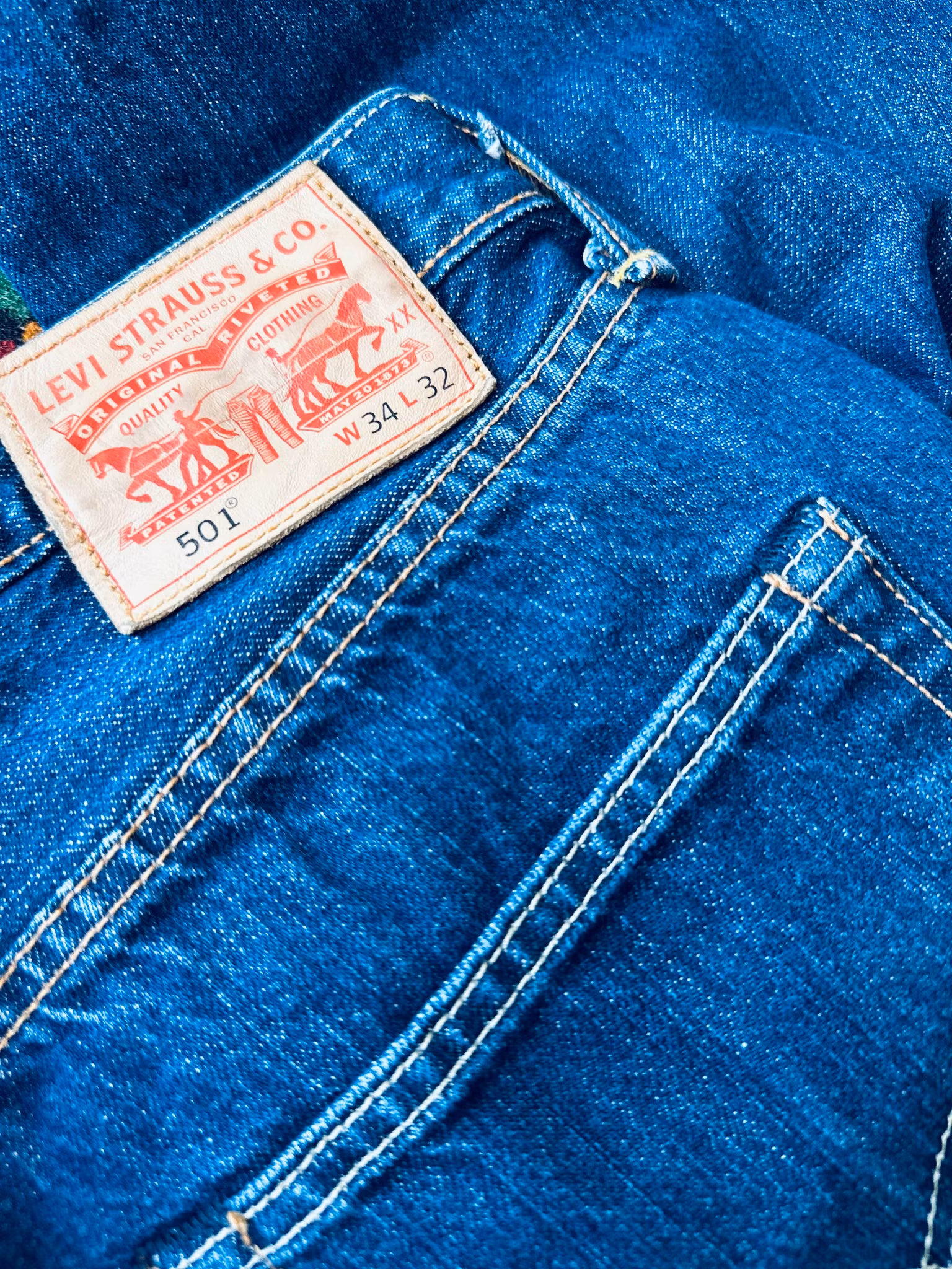 Levi’s 501 34/32 mörkblå
