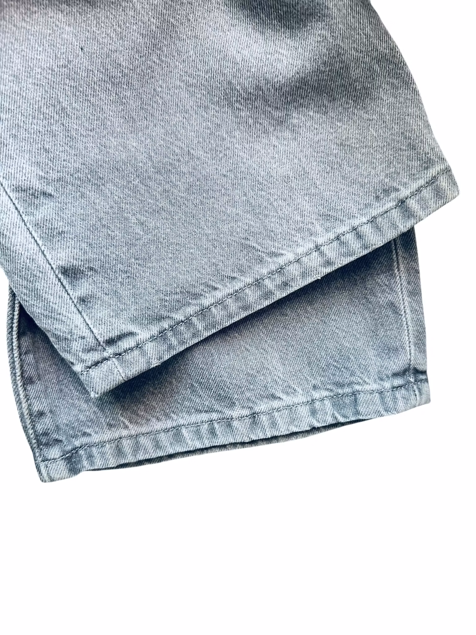 Levi’s 501 30/32 grå