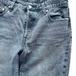 Levi’s 501 90s 30/32 svarta