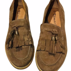 Tamaris loafers med tofs