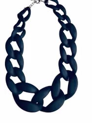 Stort svart halsband