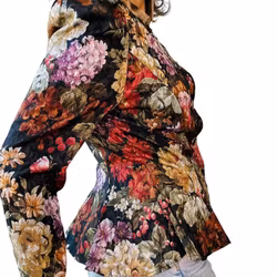 Brokadmönstrad vintage jacka