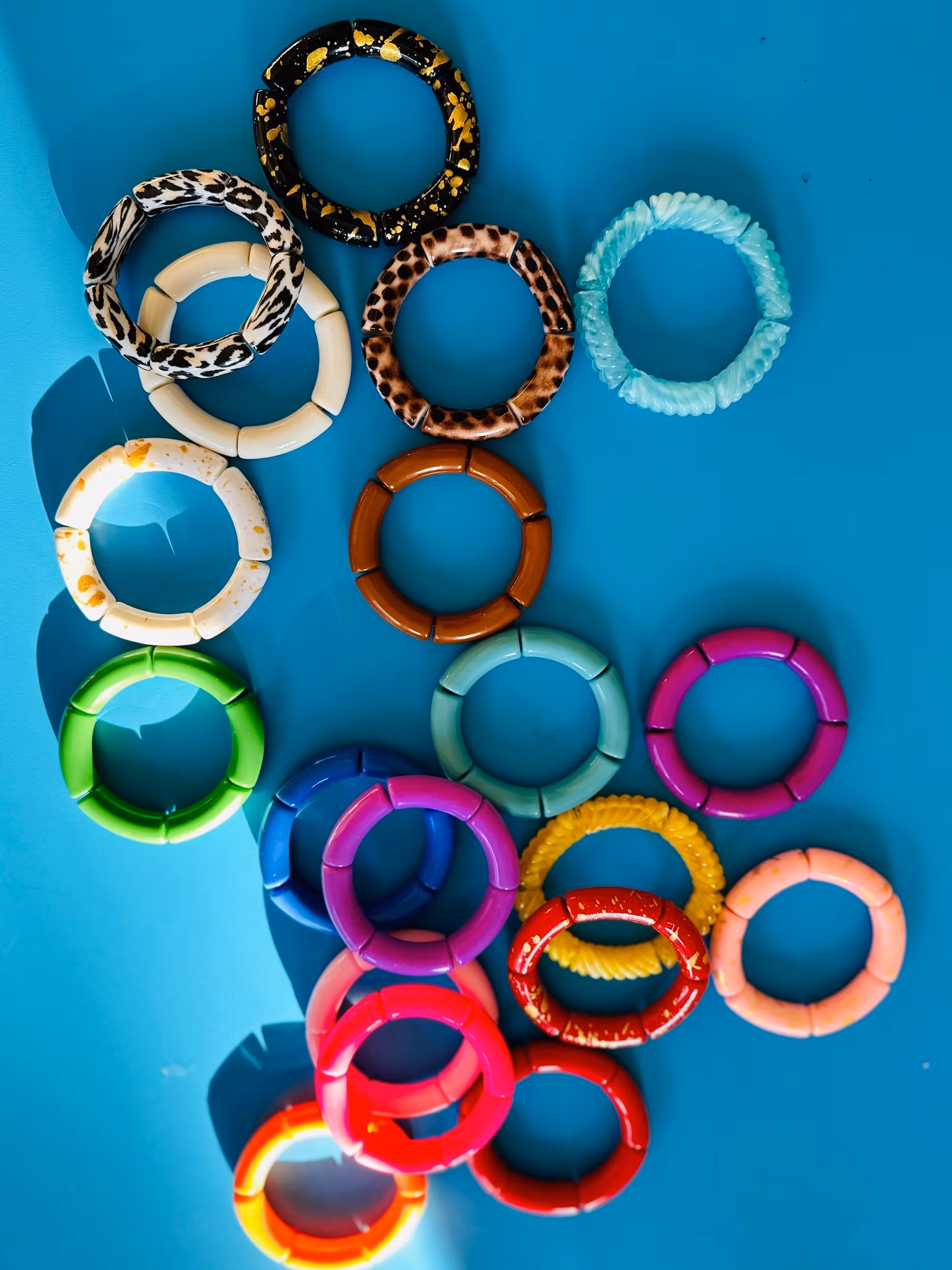 Handgjorda armband - flera färger