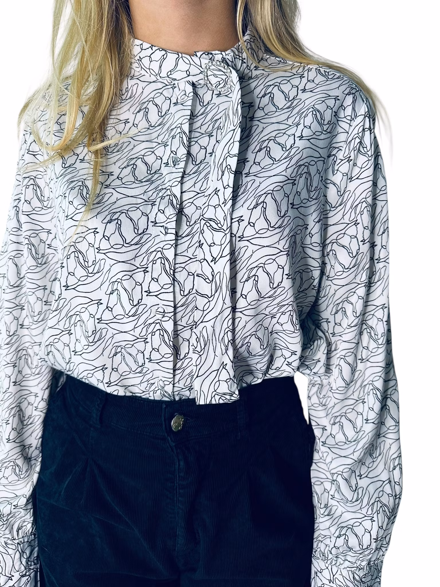 Gestuz blus med hästprint