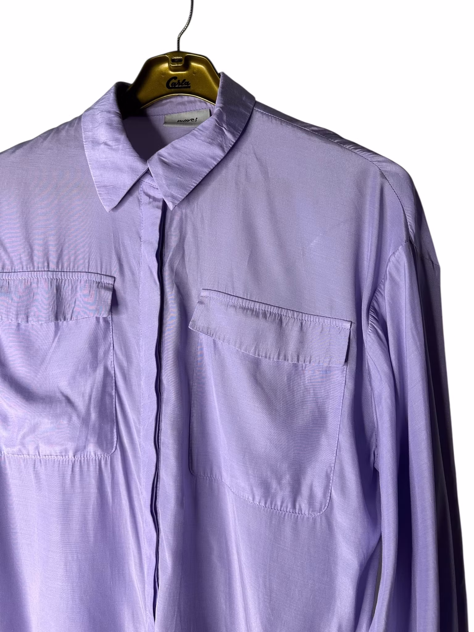 Lavendelfärgad blus