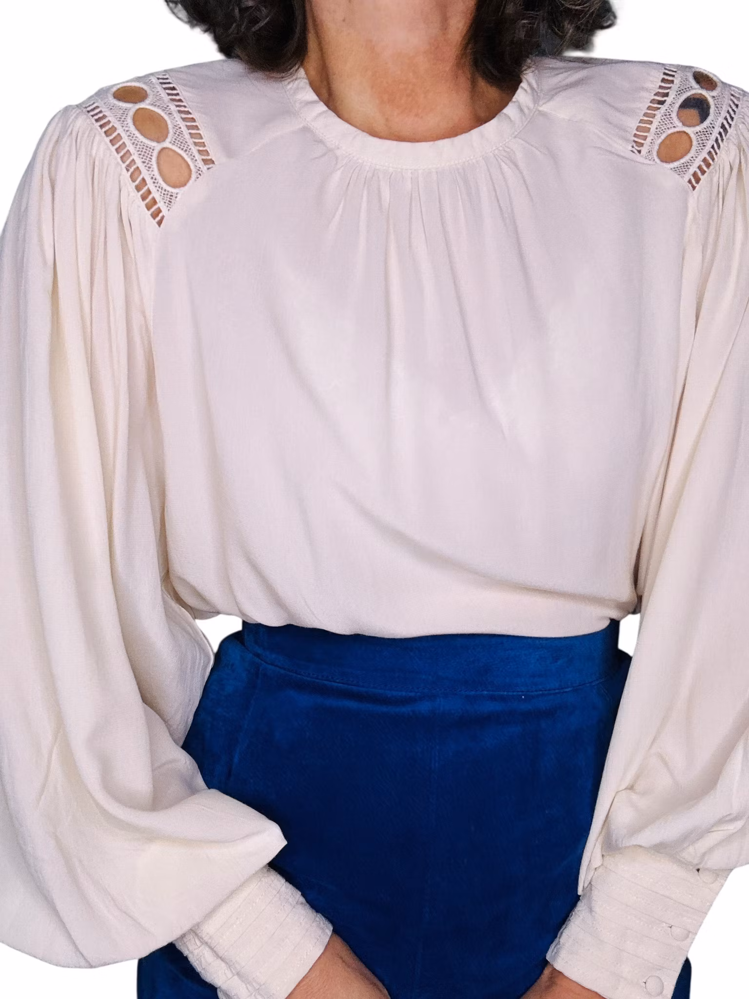 Cremevit bohemisk blus