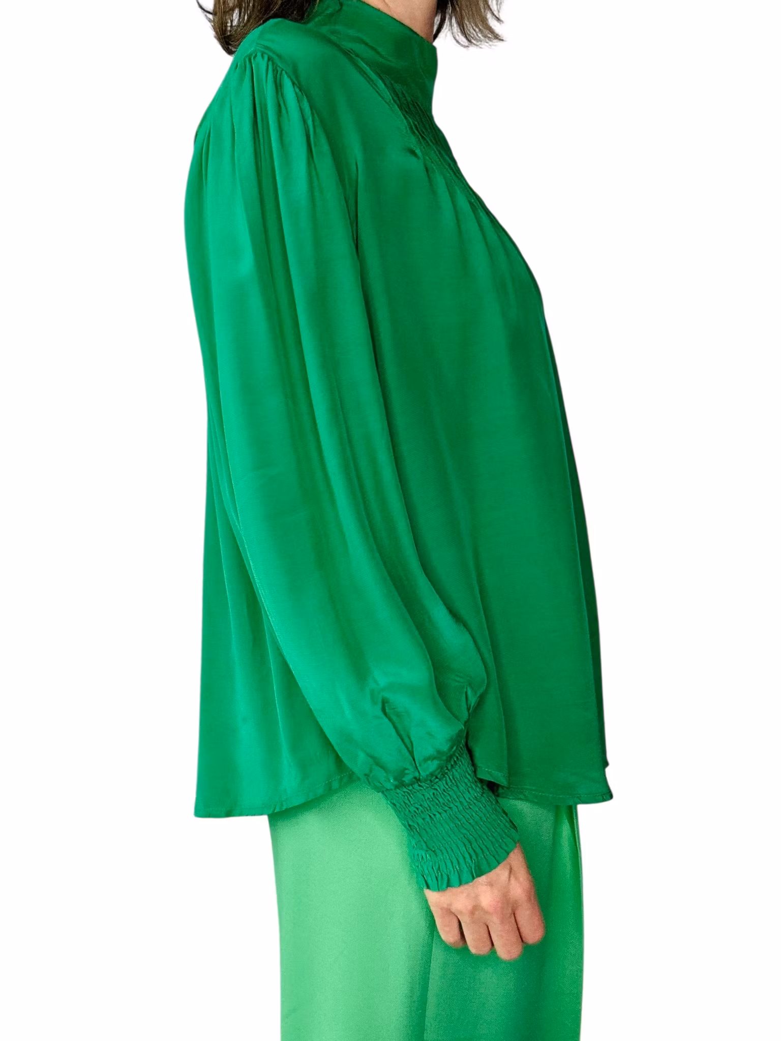 Grön blus med veck