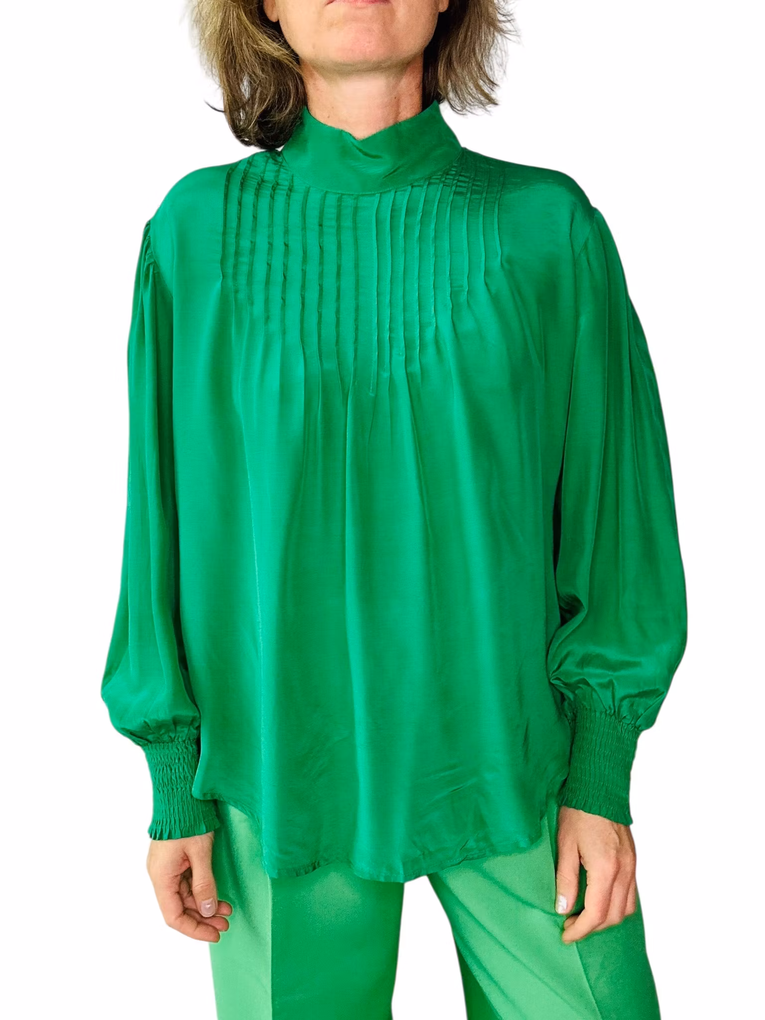 Grön blus med veck