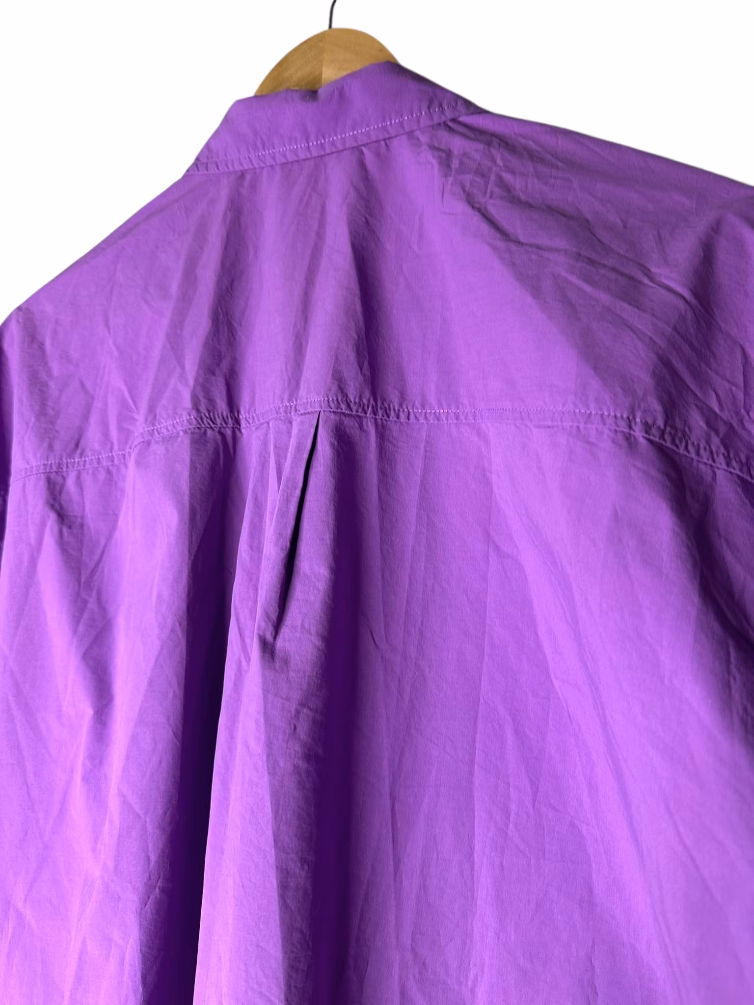 Lila bomullsskjorta