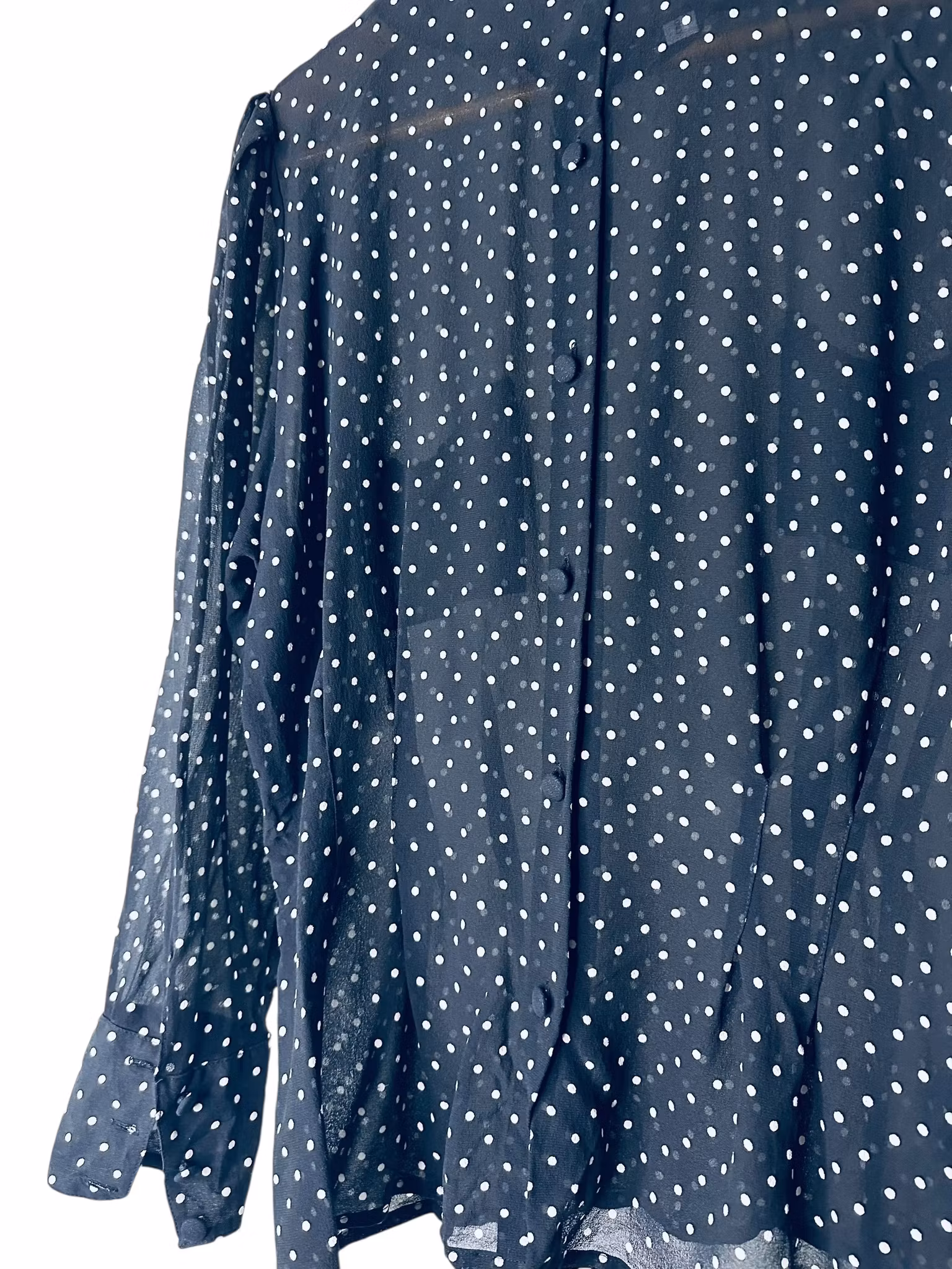 Vintage prickig sidenblus