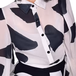 Svart-vit blus med puffärm