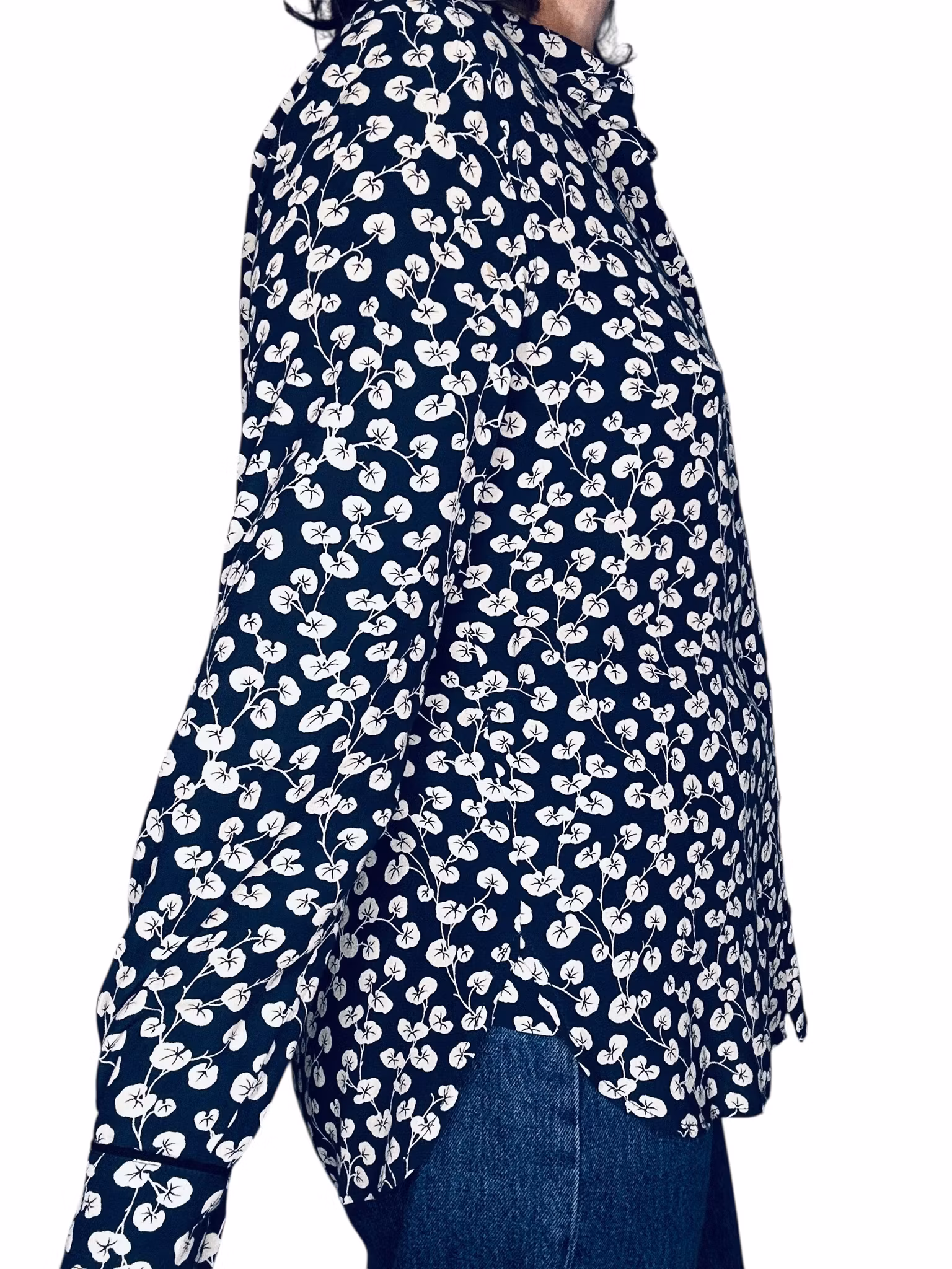 Ganni blå skjorta med vita blad