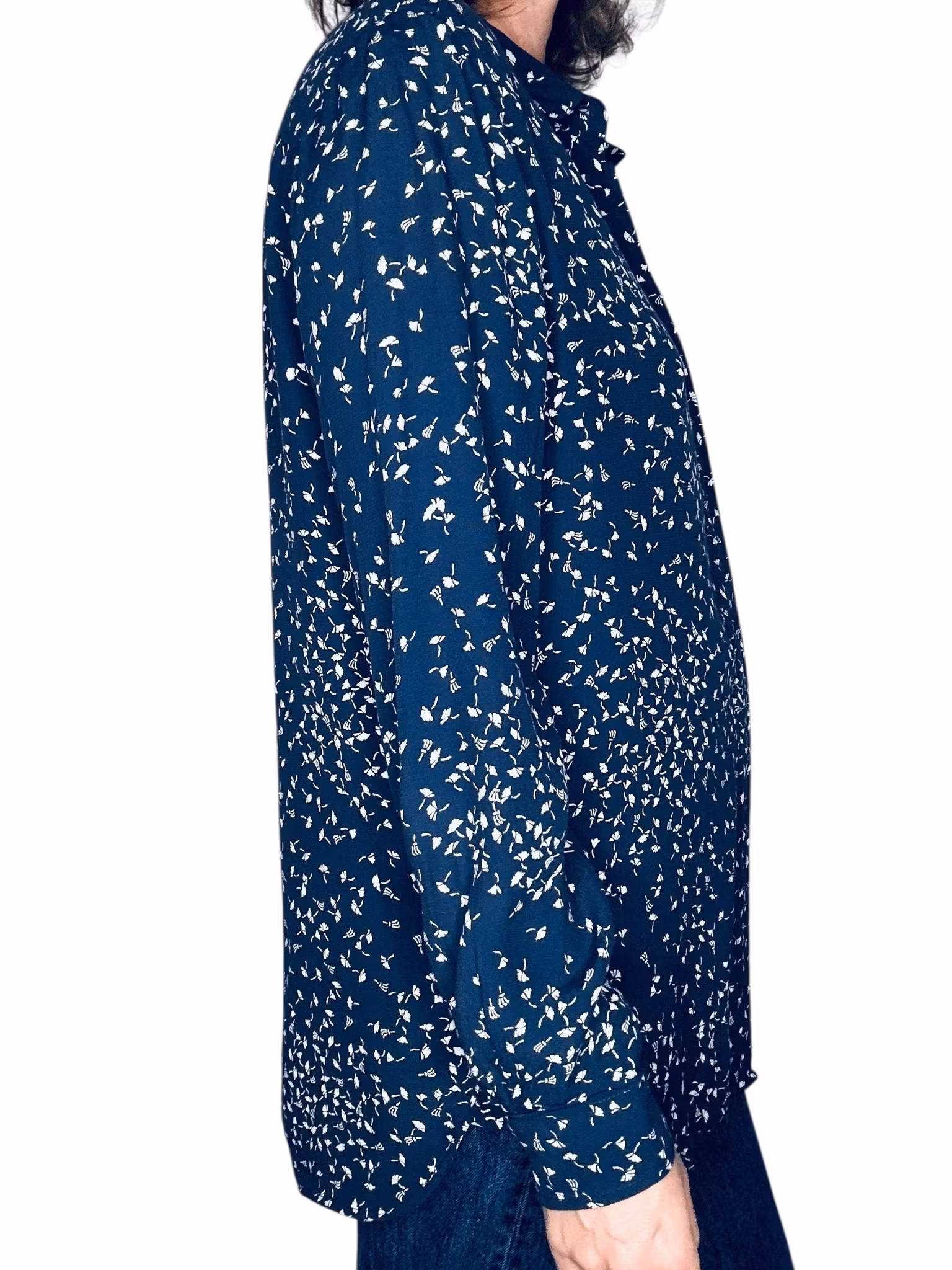 Ganni mörkblå skjorta med maskrosfrön