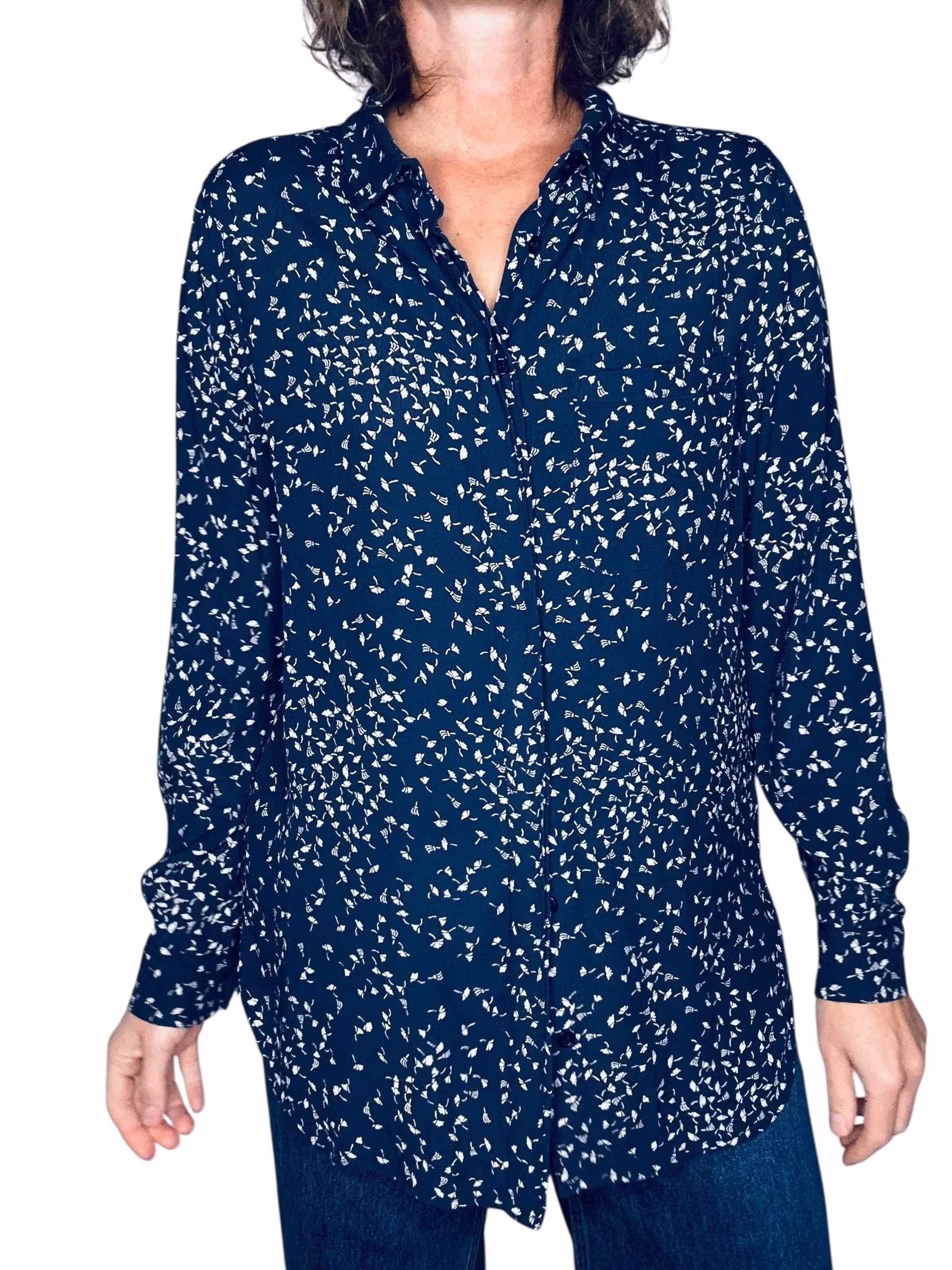 Ganni mörkblå skjorta med maskrosfrön