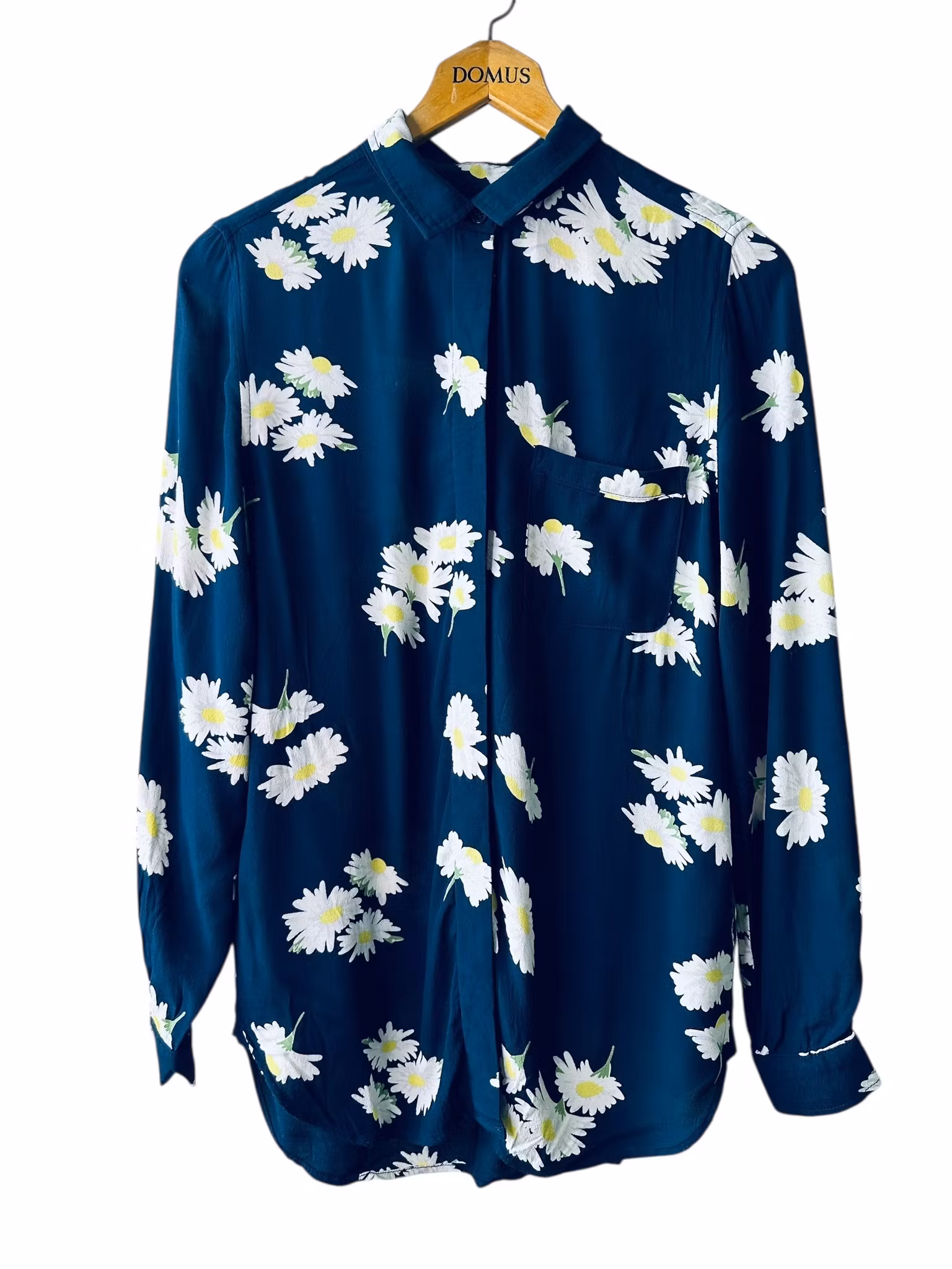 Ganni mörkblå skjorta med prästkragar