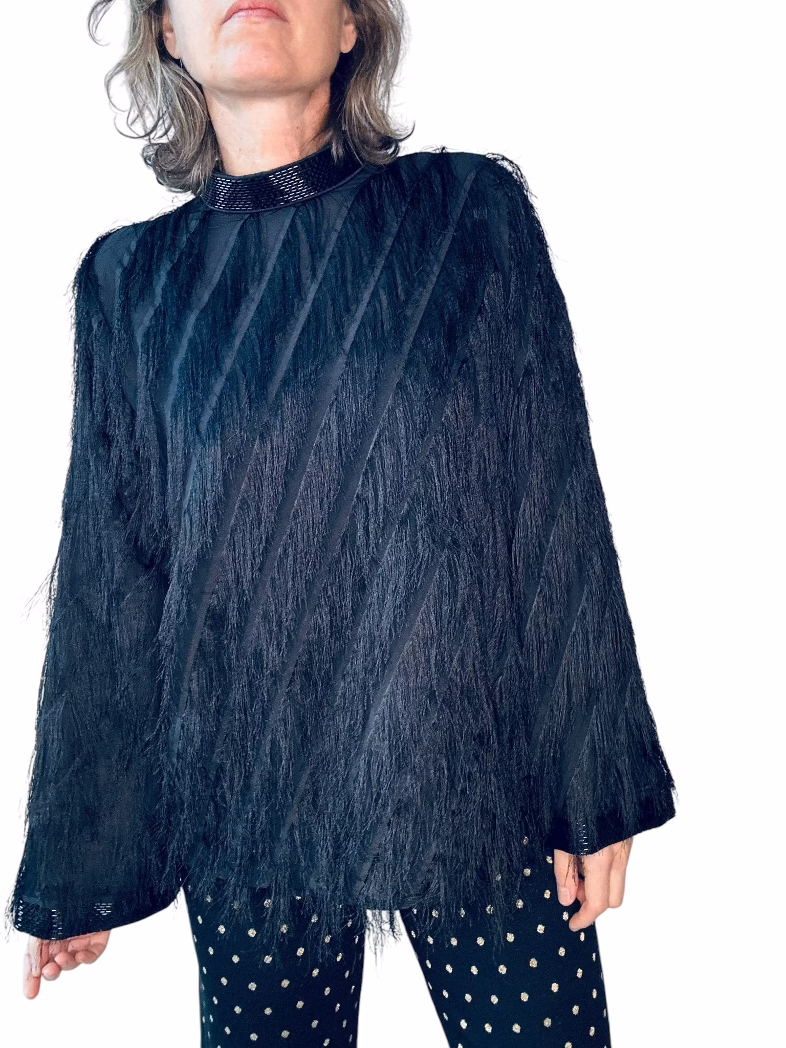 Fransig topp med pärlade detaljer