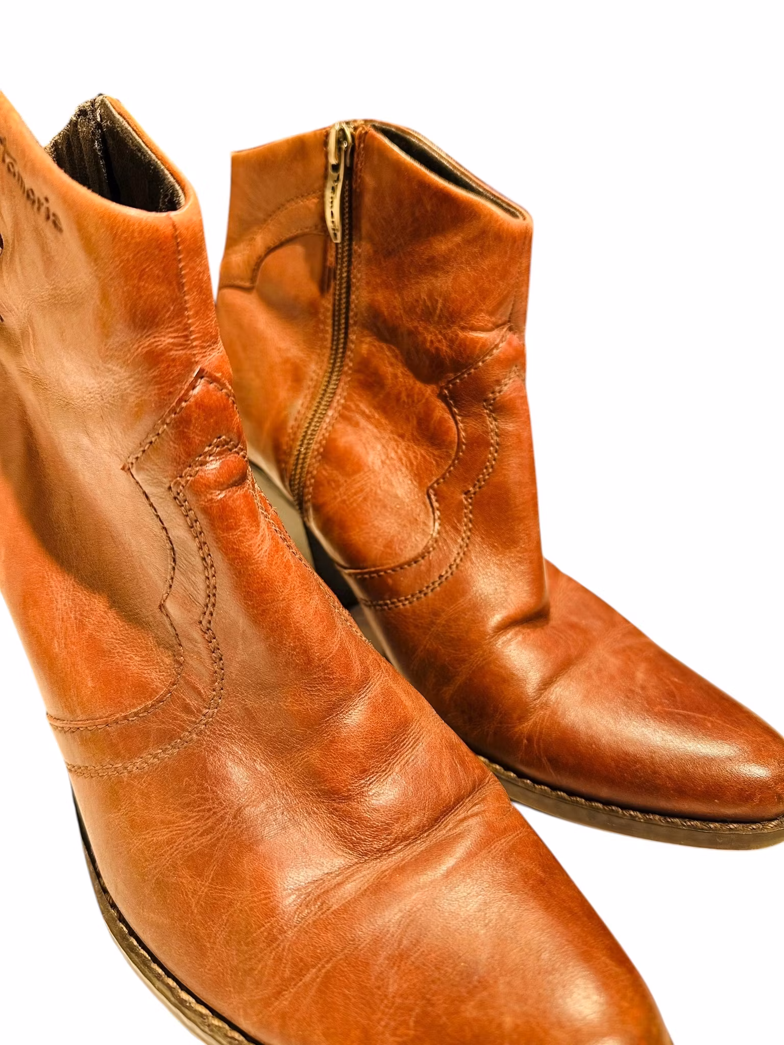Tamaris vinröda låga cowboyboots