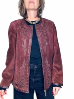 Vintage vinröd mockajacka med nitar