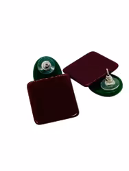 Örhängen vinröda och gröna