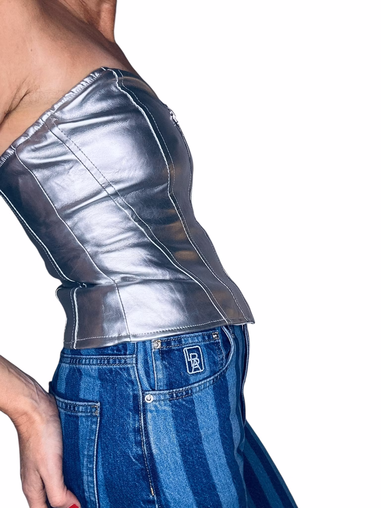 Silvrig topp i korsettmodell