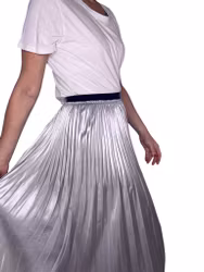 Plisserad kjol i silver