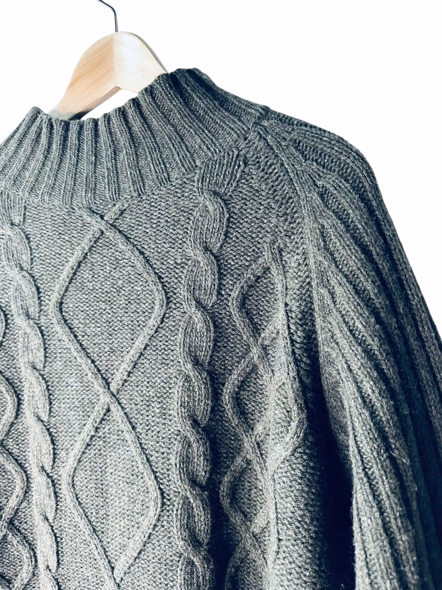 Grön tröja i 100% ull