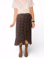 GANNI svart omlottkjol med blommor