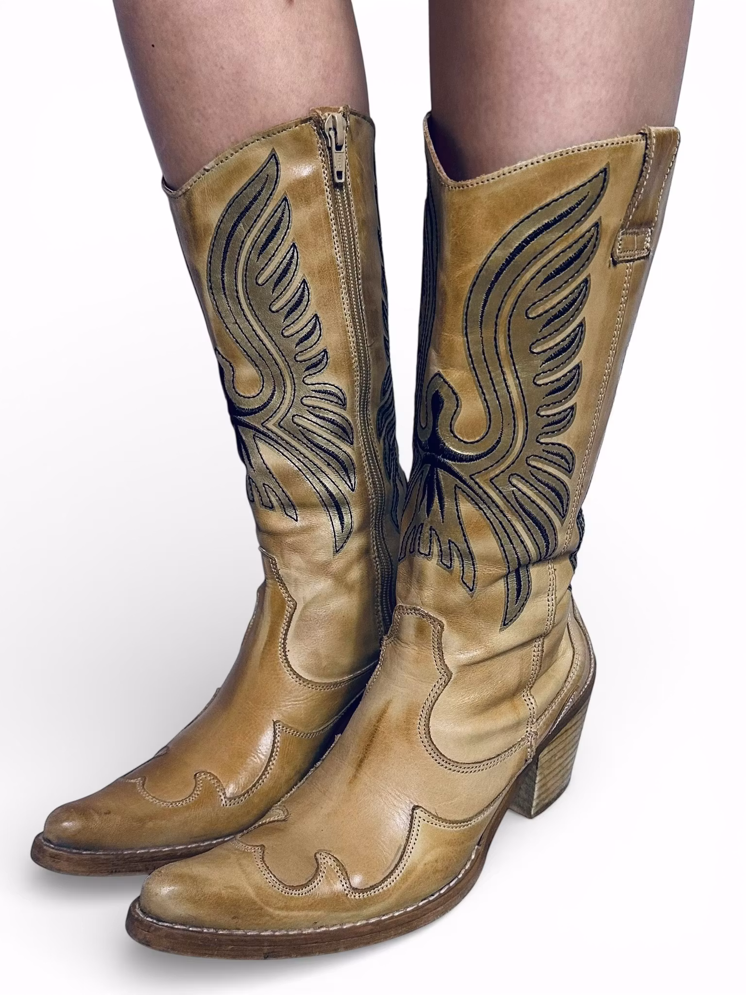 Beige cowboyboots