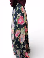 Vintage blommig och flowy kjol