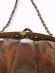 Vintage guldfärgad väska