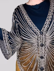 Transparent topp med broderier