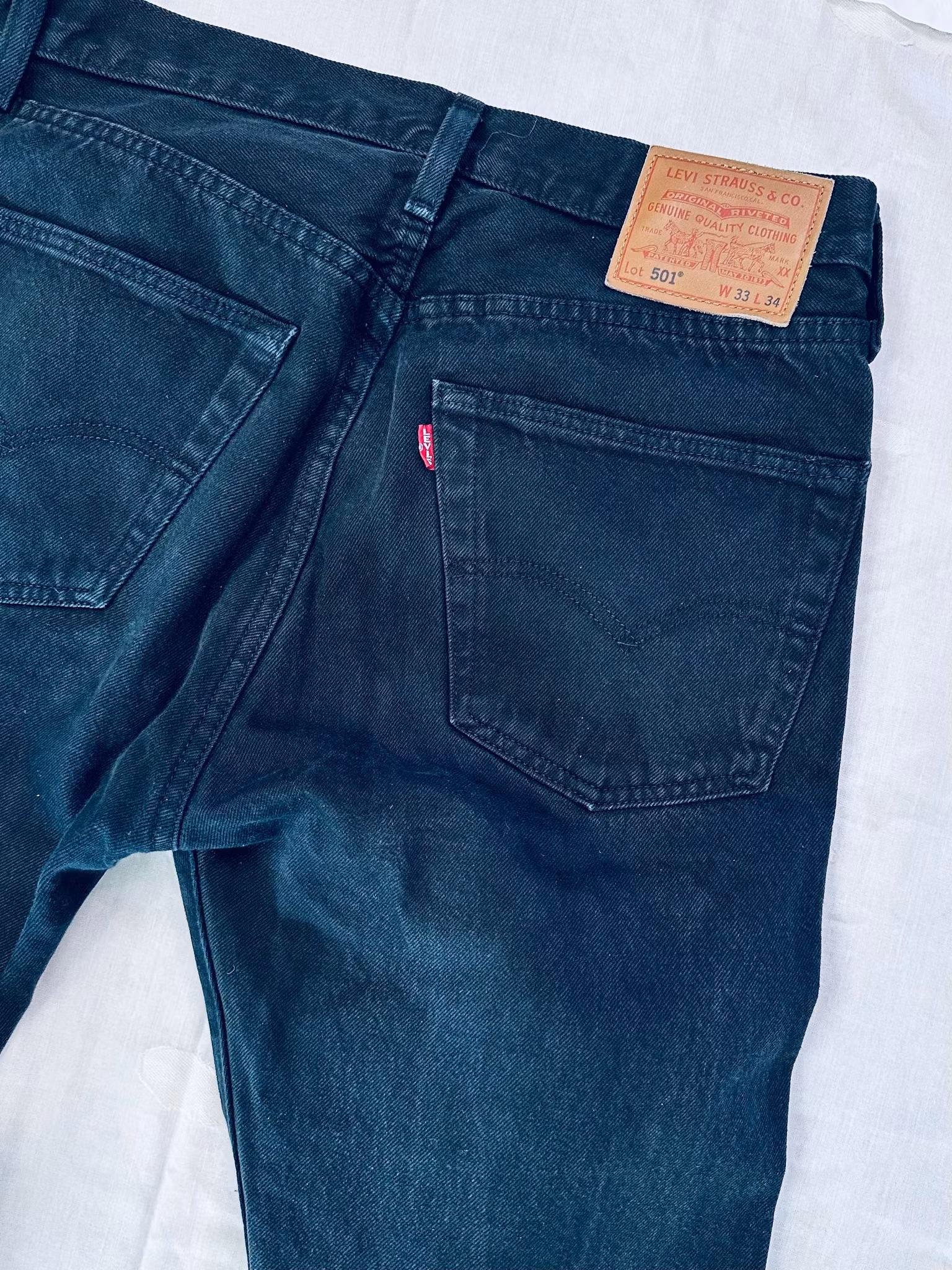 Levi’s 501 svarta 33/34