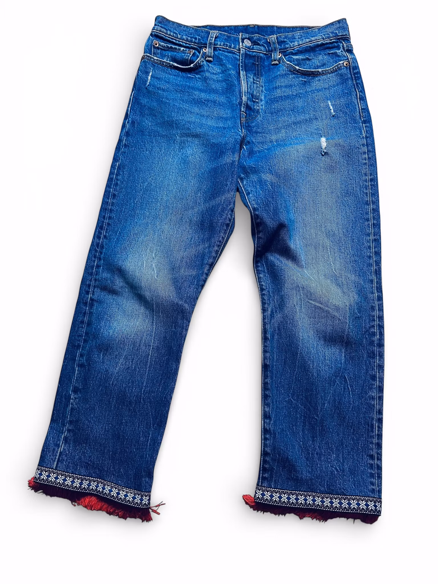 Remake: LEVI'S high rise straight 30" med röda fransar