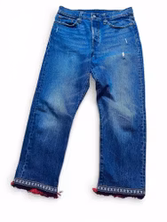 Remake: LEVI'S high rise straight 30" med röda fransar