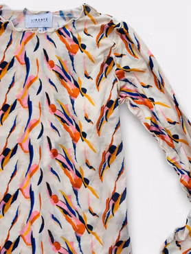 Meshtröja: offwhite med färgglatt mönster