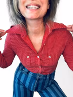 Randig 70-talsskjorta med statementkrage