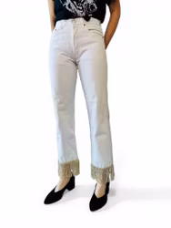 Remake: LEVI'S 501 vita vintage 28" med guldfransar