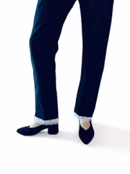 Remake: LEVI'S 501 svarta vintage 27" med  spets