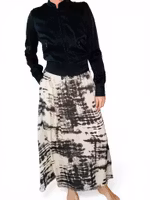 Kjol i sidenmix med tie-die