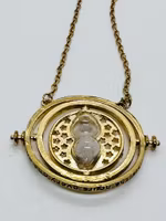 Halsband med timglas