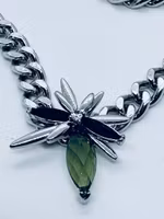 Tjock silverkedja med bladberlock