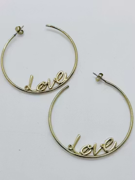 Stora ringar med LOVE