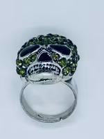 Ring med blingig dödskalle
